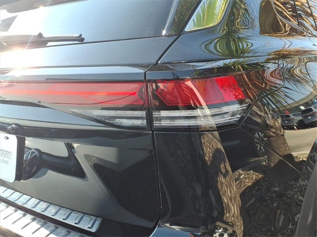 2025 Volkswagen Tiguan 2.0T SE