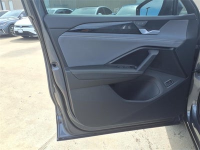 2025 Volkswagen Tiguan 2.0T SE