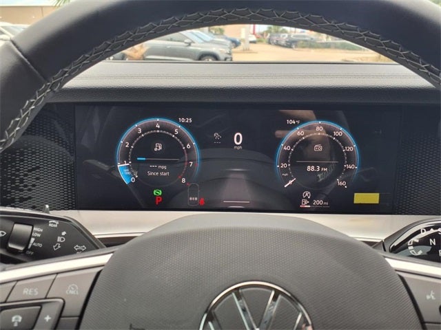 2025 Volkswagen Tiguan 2.0T SE