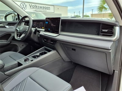 2025 Volkswagen Tiguan 2.0T SE