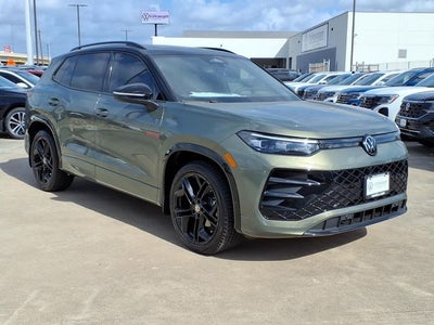 2026 Volkswagen Tiguan 2.0T SE R-Line Black