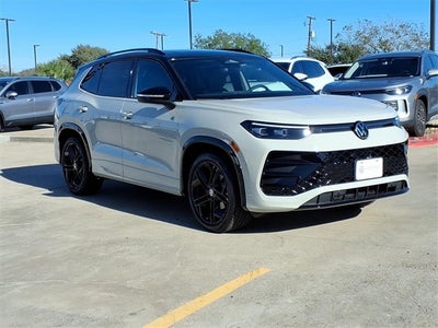 2026 Volkswagen Tiguan 2.0T SE R-Line Black