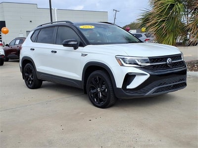 2024 Volkswagen Taos 1.5T SE