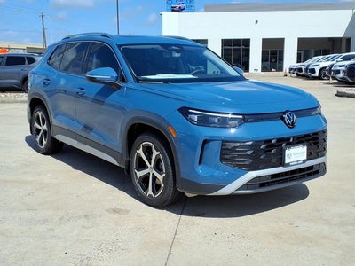 2026 Volkswagen Tiguan 2.0T SE