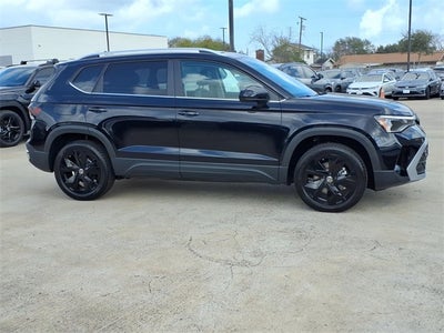 2026 Volkswagen Taos 1.5T SE