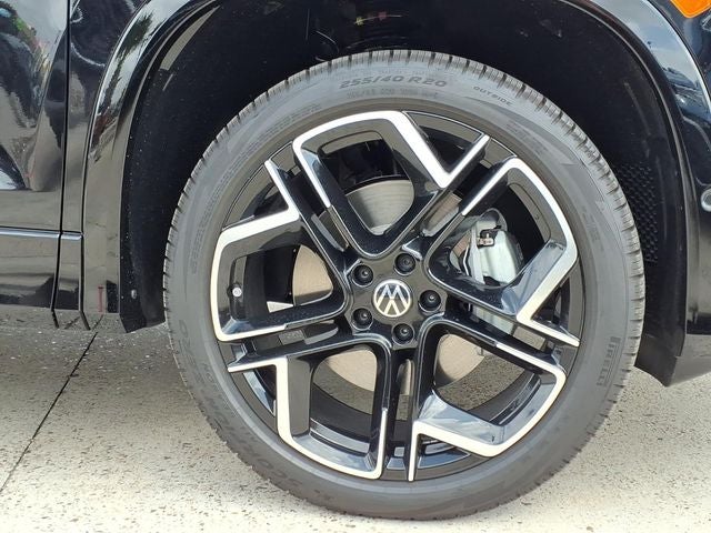 2026 Volkswagen Tiguan 2.0T SEL R-Line Turbo
