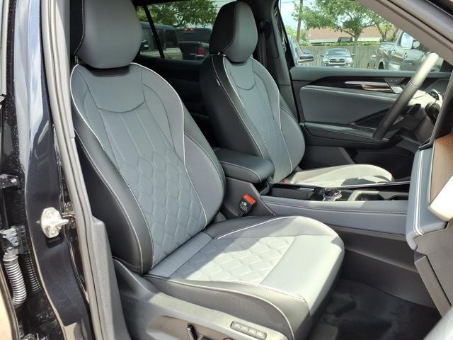 2026 Volkswagen Tiguan 2.0T SEL R-Line Turbo