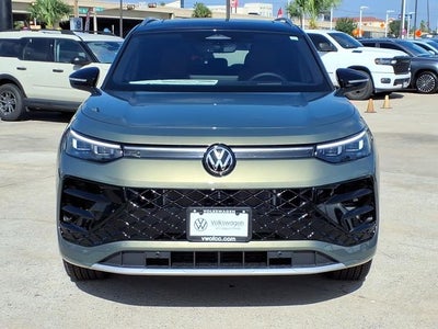 2026 Volkswagen Tiguan 2.0T SEL R-Line Turbo