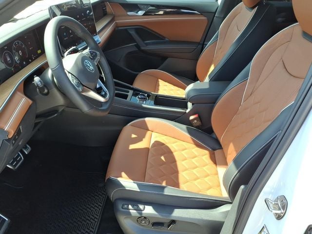 2026 Volkswagen Tiguan 2.0T SEL R-Line Turbo