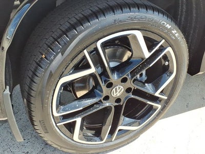2026 Volkswagen Tiguan 2.0T SEL R-Line Turbo