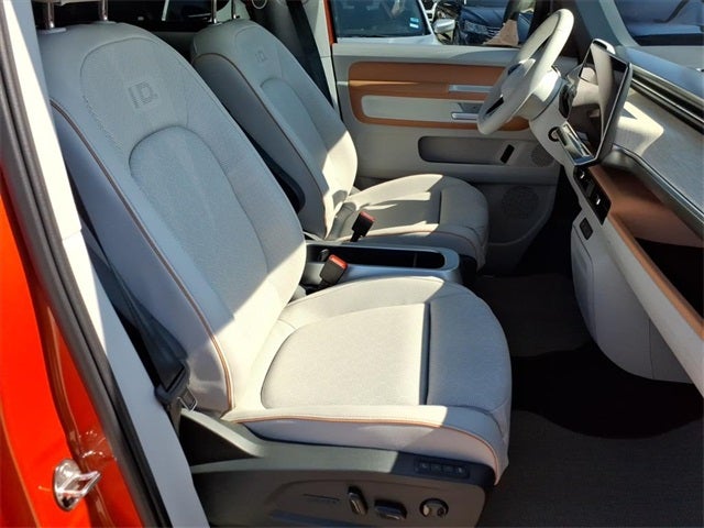 2025 Volkswagen ID. Buzz 1