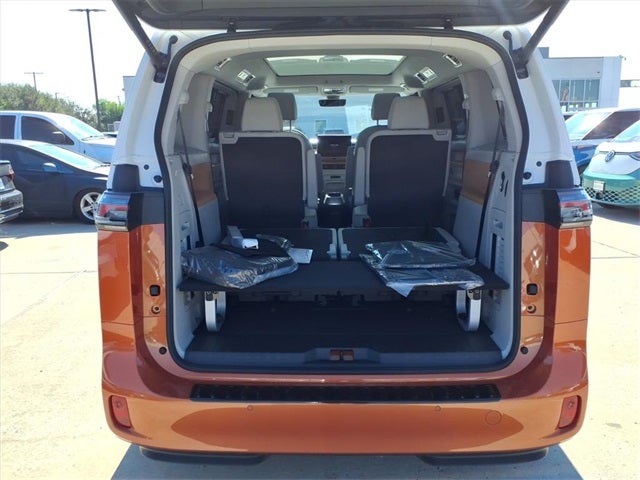 2025 Volkswagen ID. Buzz 1