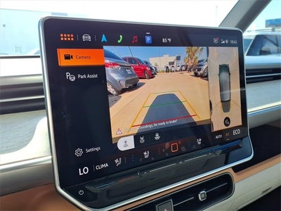 2025 Volkswagen ID. Buzz 1