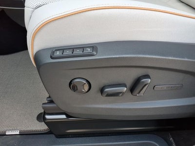 2025 Volkswagen ID. Buzz Pro S Plus