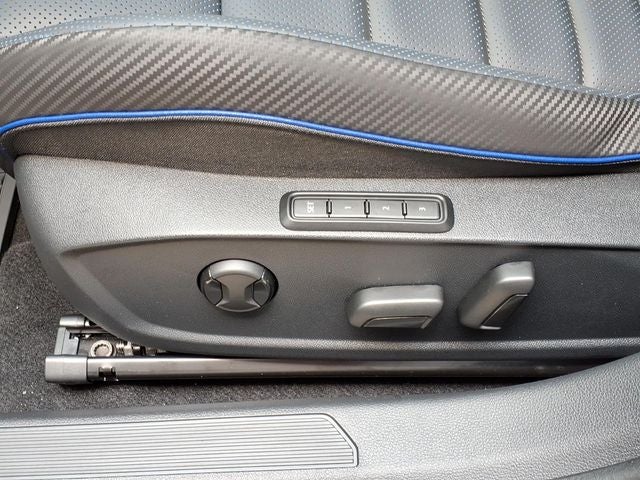 2026 Volkswagen Golf R 2.0T