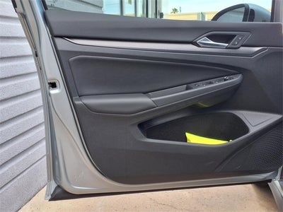 2025 Volkswagen Golf GTI Autobahn