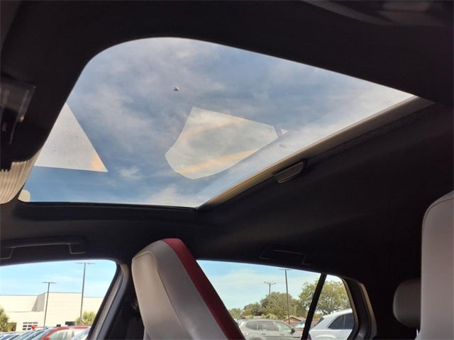 2025 Volkswagen Golf GTI Autobahn