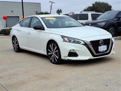 2022 Nissan Altima 2.5 SR