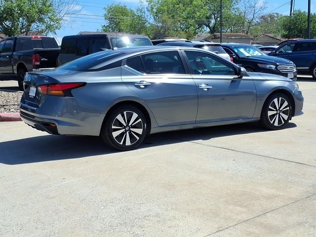 2022 Nissan Altima 2.5 SV