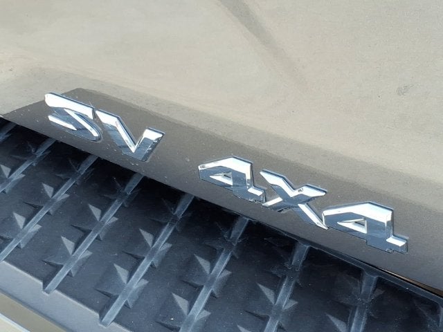 2022 Nissan Titan SV