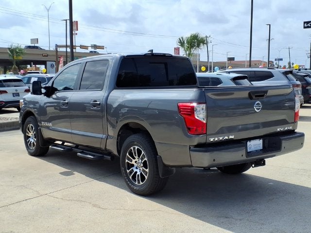 2022 Nissan Titan SV
