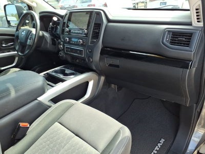 2022 Nissan Titan SV