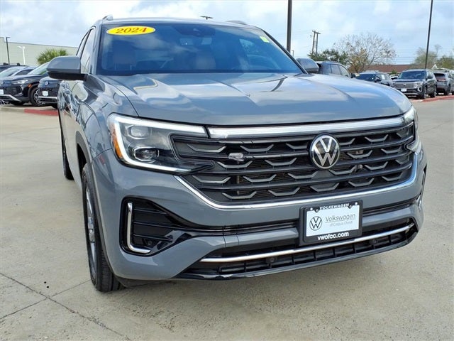 2024 Volkswagen Atlas Cross Sport 2.0T SEL R-Line