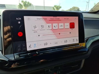 2024 Volkswagen Atlas Cross Sport 2.0T SEL R-Line