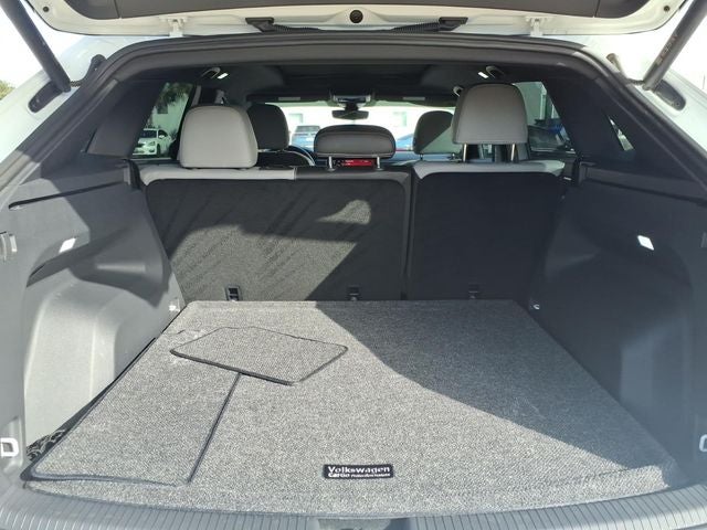 2024 Volkswagen Atlas Cross Sport 2.0T SEL