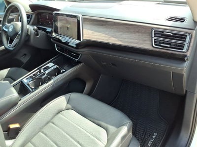 2025 Volkswagen Atlas 2.0T SEL