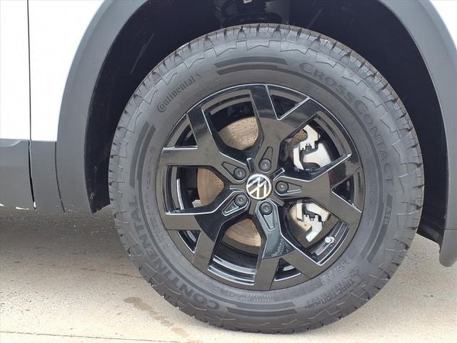 2026 Volkswagen Atlas Peak Edition