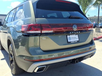2025 Volkswagen Atlas 2.0T Peak Edition