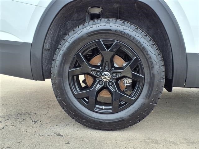 2025 Volkswagen Atlas 2.0T Peak Edition