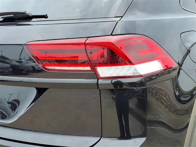 2022 Volkswagen Atlas Cross Sport 2.0T SE