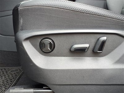 2022 Volkswagen Atlas Cross Sport 2.0T SE