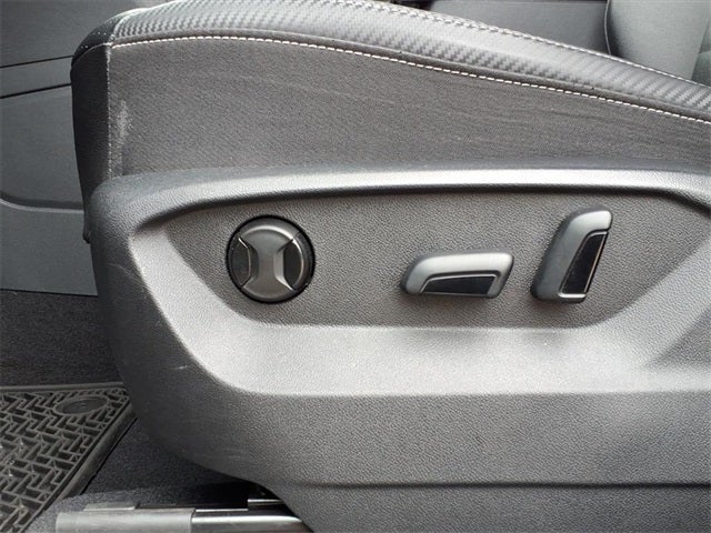 2022 Volkswagen Atlas Cross Sport 2.0T SE