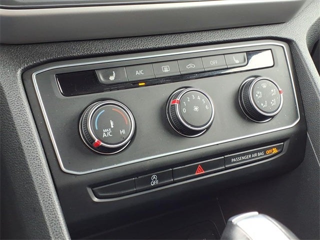 2022 Volkswagen Atlas Cross Sport 2.0T SE