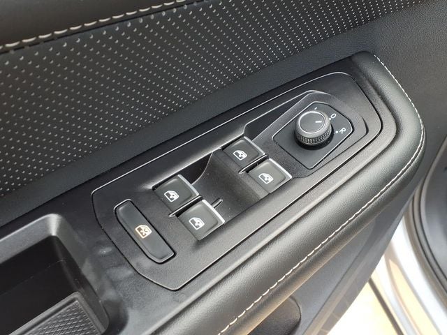 2024 Volkswagen Atlas Cross Sport 2.0T SE