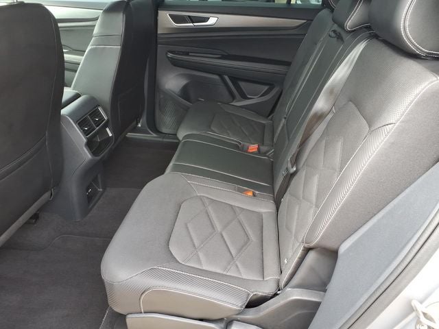 2024 Volkswagen Atlas Cross Sport 2.0T SE