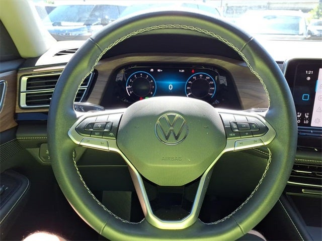 2024 Volkswagen Atlas 2.0T SE