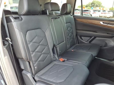 2024 Volkswagen Atlas 2.0T SE