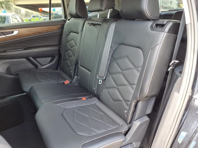 2024 Volkswagen Atlas 2.0T SE