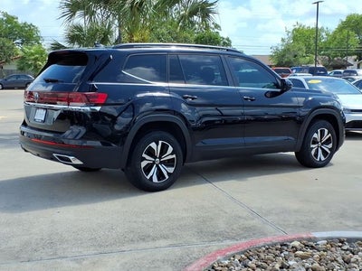 2024 Volkswagen Atlas 2.0T SE