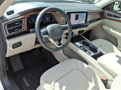 2024 Volkswagen Atlas 2.0T SE