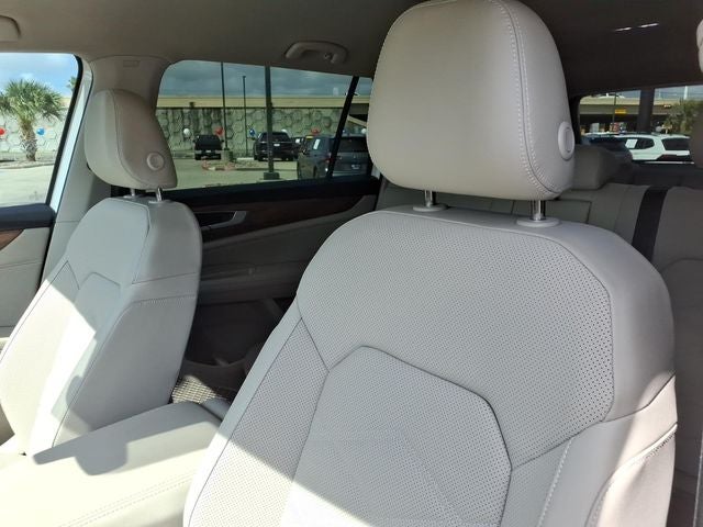 2024 Volkswagen Atlas 2.0T SE