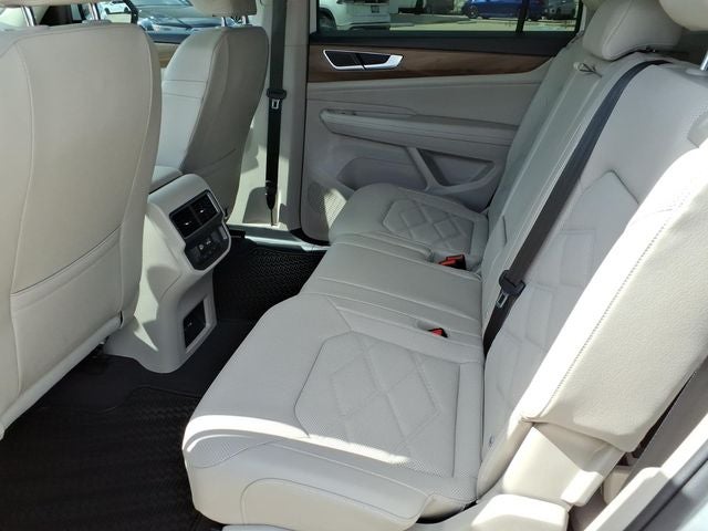 2024 Volkswagen Atlas 2.0T SE