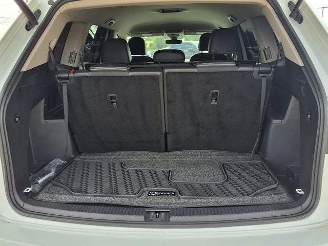 2024 Volkswagen Atlas 2.0T SE