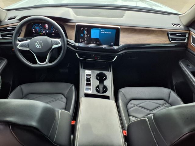 2024 Volkswagen Atlas 2.0T SE