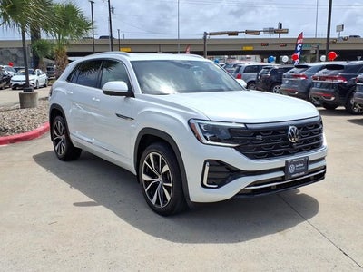 2026 Volkswagen Atlas Cross Sport 2.0T SEL Premium R-Line