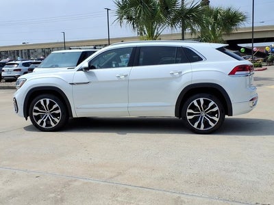 2022 Volkswagen Atlas Cross Sport 3.6L V6 SEL Premium R-Line